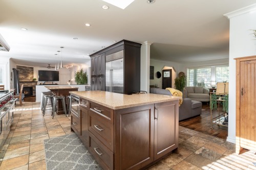 19118 86 Avenue, Surrey, BC 