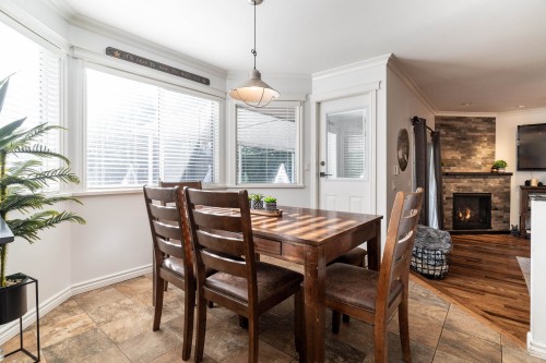 19118 86 Avenue, Surrey, BC 