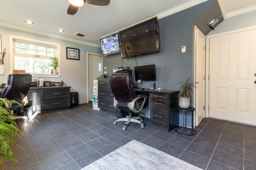 19118 86 Avenue, Surrey, BC 