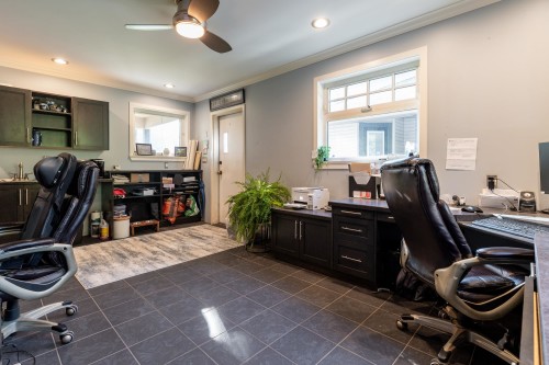 19118 86 Avenue, Surrey, BC 