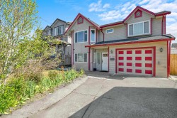 12712 113a Avenue Surrey, BC V3V 3M4