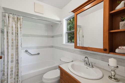 10461 Main Street, Delta, BC 