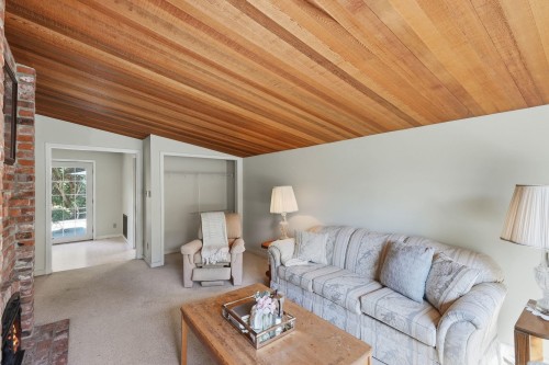 10461 Main Street, Delta, BC 
