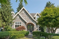 14185 33 Avenue Surrey, BC V4P 3M1