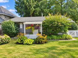 2320 153a Street Surrey, BC V4A 4R5