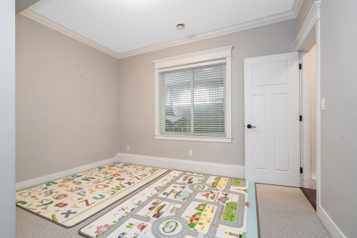17863 71A Avenue, Surrey, BC 