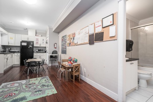 17863 71A Avenue, Surrey, BC 