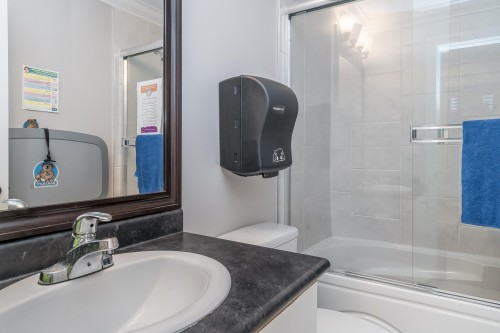 17863 71A Avenue, Surrey, BC 