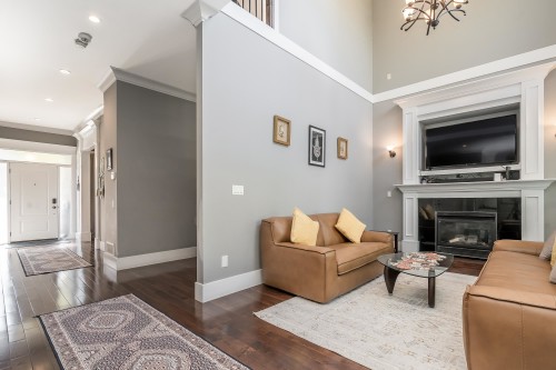 17863 71A Avenue, Surrey, BC 