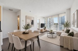 1007-13618 100 Avenue Surrey, BC V3T 0A8