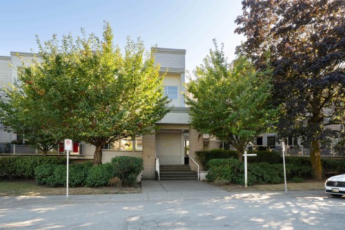 105-20240 54A Avenue, Langley, BC 