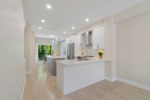 110-20498 82 Avenue, Langley, BC 