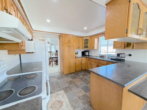 14962 96A Avenue, Surrey, BC 