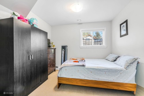 14185 74 Avenue, Surrey, BC 