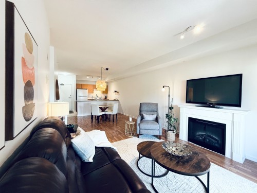 403-10088 148 Street, Surrey, BC 