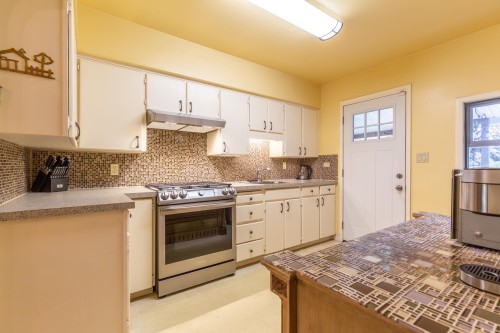 13221 112B Avenue, Surrey, BC 