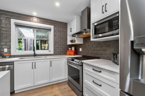 20504 43 Avenue, Langley, BC 