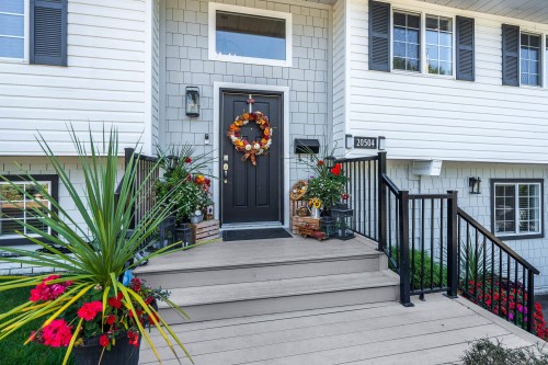 20504 43 Avenue, Langley, BC 