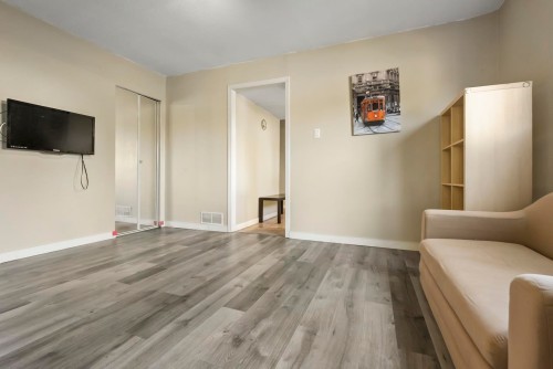 9511 160 Street, Surrey, BC 