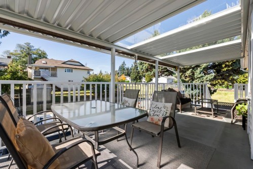 9511 160 Street, Surrey, BC 