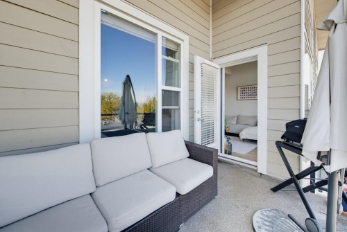 429-15956 86A Avenue, Surrey, BC 