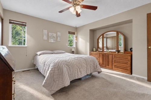 14287 73A Avenue, Surrey, BC 
