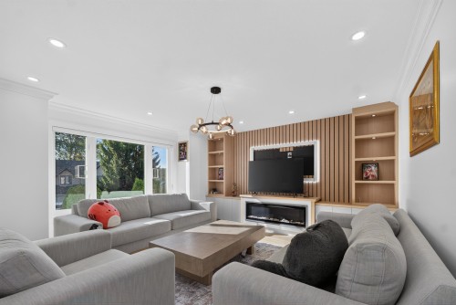 10238 Sheaves Court, Delta, BC 
