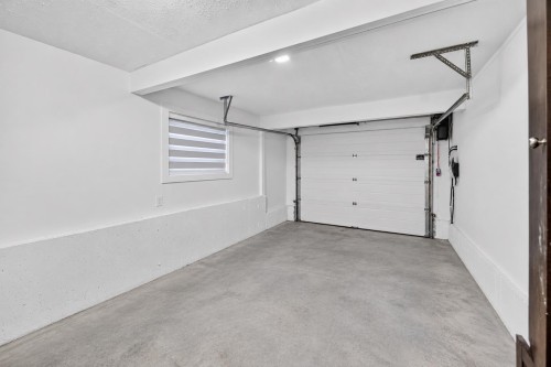 10238 Sheaves Court, Delta, BC 