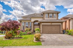 6205 126a Avenue Surrey, BC V3X 3M4