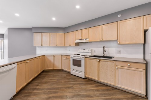 306-15233 Pacific Avenue, White Rock, BC 