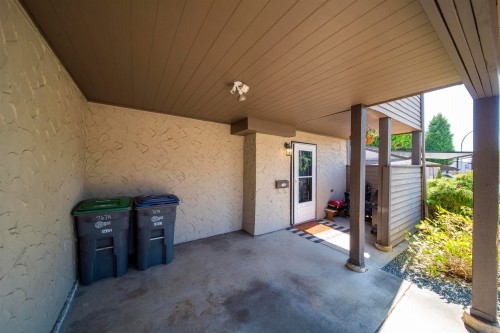 7674 125 Street, Surrey, BC 