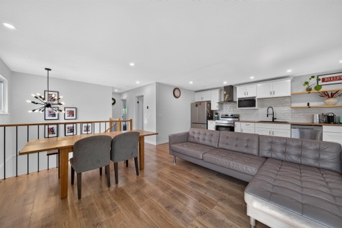 7674 125 Street, Surrey, BC 