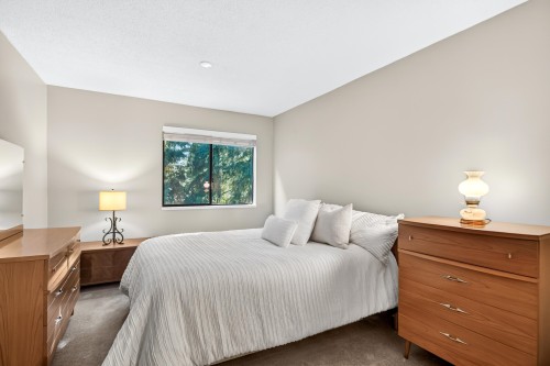 315-10530 154 Street, Surrey, BC 