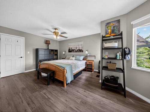 512-13900 Hyland Road, Surrey, BC 