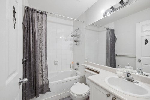 28-12110 75A Avenue, Surrey, BC 