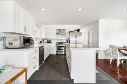 15476 110Th Avenue, Surrey, BC 