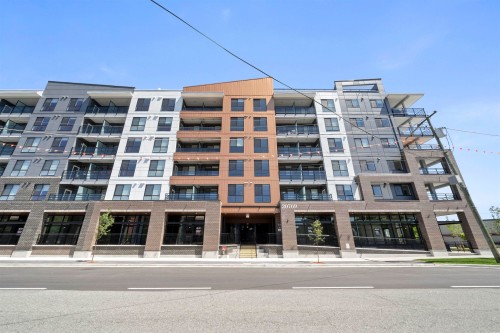 439-20769 Fraser Highway, Langley, BC 