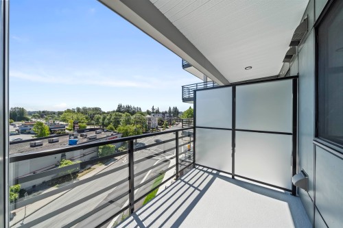 439-20769 Fraser Highway, Langley, BC 