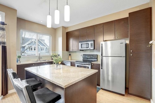 7-6033 168 Street, Surrey, BC 