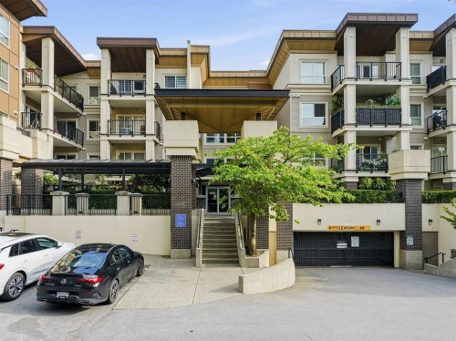 224-9655 King George Boulevard, Surrey, BC 