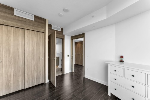 2710-9887 Whalley Boulevard, Surrey, BC 