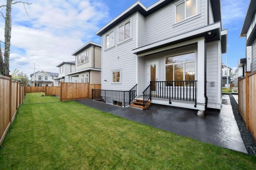 7523 205 Street, Langley, BC 
