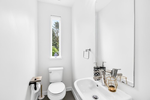 4-16357 15 Avenue, Surrey, BC 