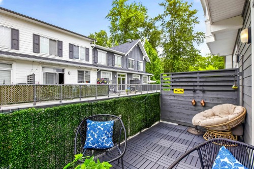 4-16357 15 Avenue, Surrey, BC 
