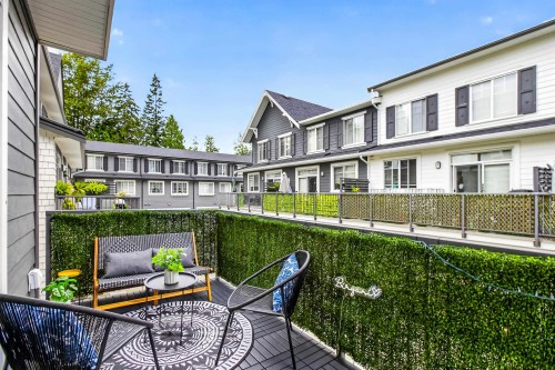 4-16357 15 Avenue, Surrey, BC 