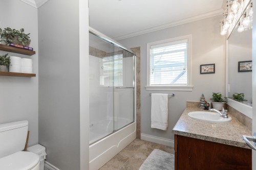 5910 164A Street, Surrey, BC 