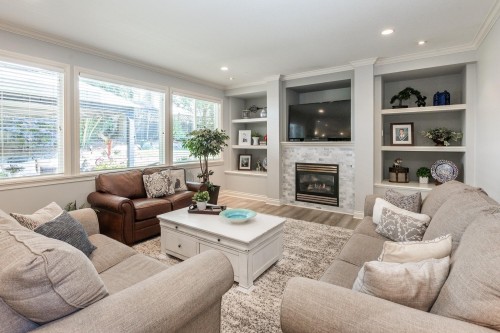 5910 164A Street, Surrey, BC 