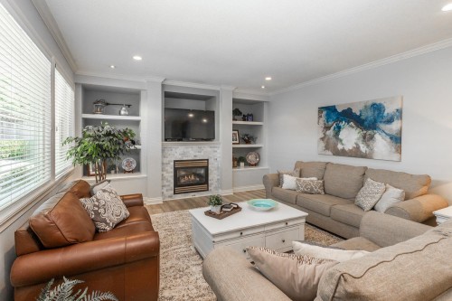 5910 164A Street, Surrey, BC 
