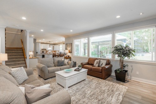 5910 164A Street, Surrey, BC 