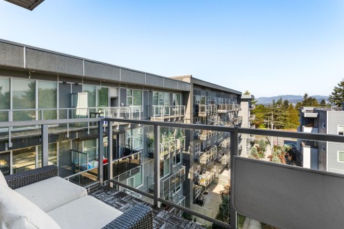 518-10838 Whalley Boulevard, Surrey, BC 